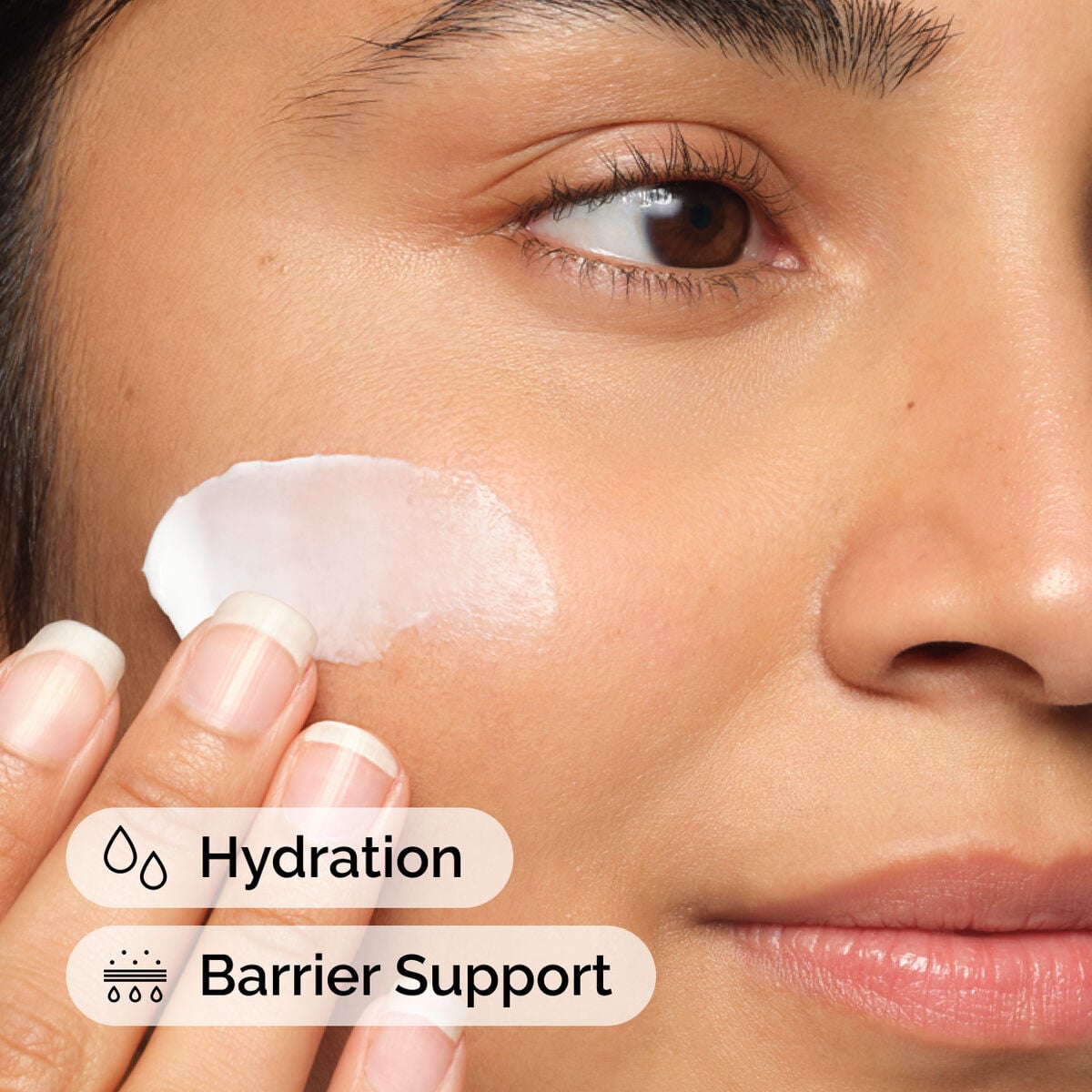 natural-moisturizing-factors-ha-z3 ord-natural-moisturizing-factors-ha-model-application-with-benefits.jpg